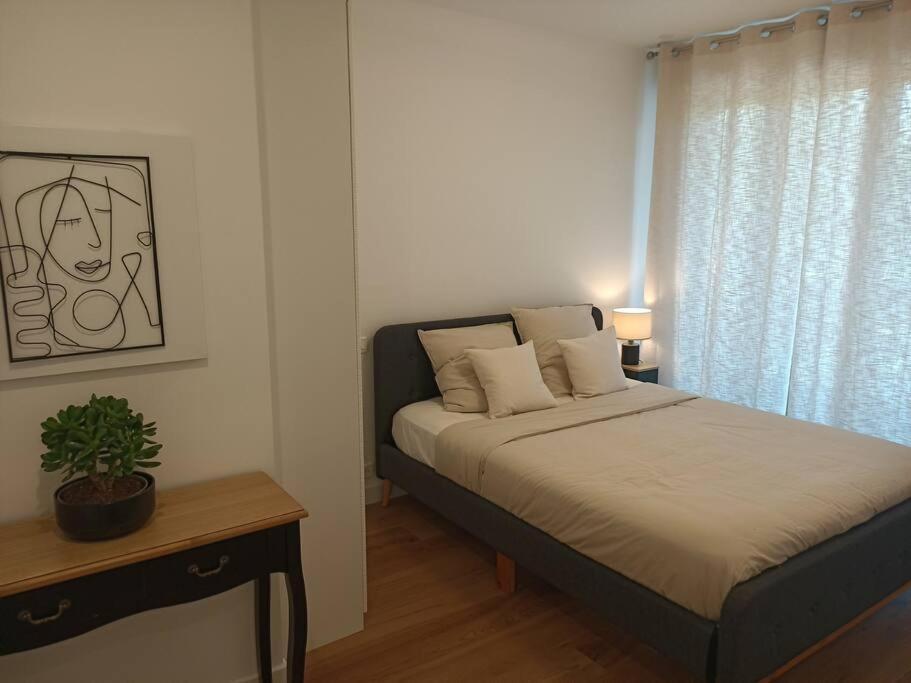 The Chic Liberation Apartment Nisa Exterior foto